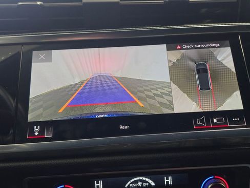 Used 2024 Audi Q3 2.0T Premium Plus image 43