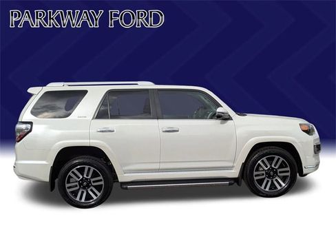 Used 2023 Toyota 4Runner Limited image 4