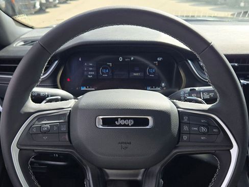 New 2025 Jeep Grand Cherokee L Laredo w/ Trailer Tow Package image 35