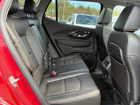 Used 2024 GMC Terrain AT4 w/ Tech Package AWD/4WD image 25