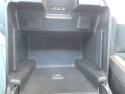 Used 2022 GMC Sierra 1500 AT4 w/ AT4 Premium Package AWD/4WD image 28