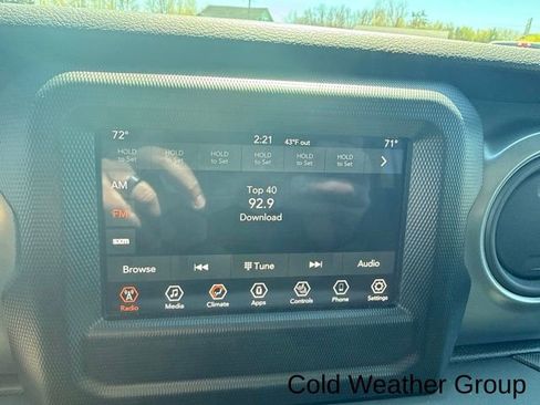 Used 2023 Jeep Wrangler Unlimited w/ Cold Weather Group AWD/4WD image 19