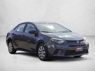 Used 2015 Toyota Corolla LE video 3