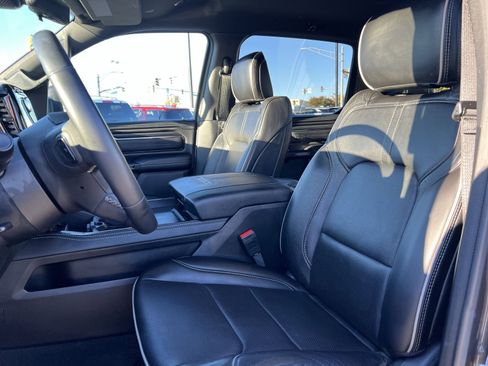 Used 2024 RAM 1500 Limited image 13