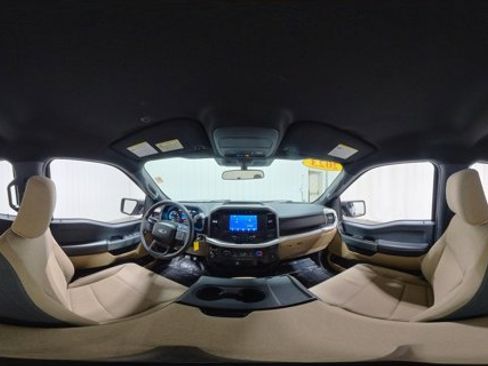 Used 2023 Ford F150 XLT image 41