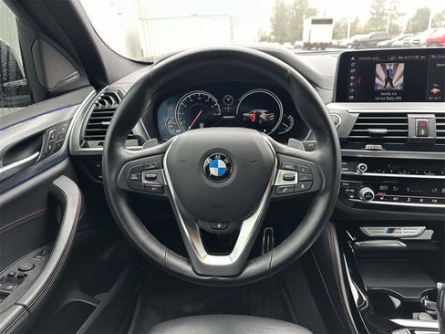 Used 2019 BMW X4 M40i w/ Executive Package image 12