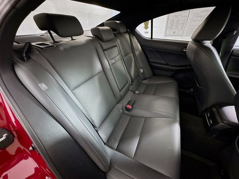Used 2022 Lexus IS 300 300 image 26