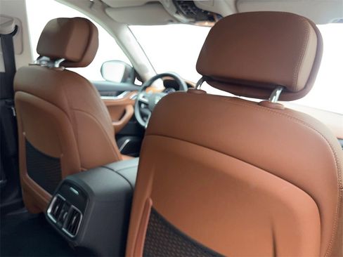 Used 2022 Maserati Levante Modena image 41