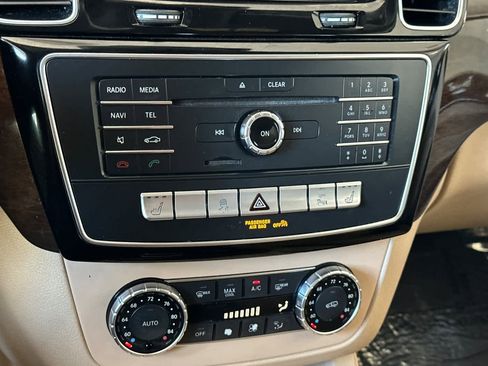 Used 2016 Mercedes-Benz GLE 350 4MATIC image 23