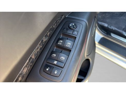 Used 2024 Dodge Durango R/T AWD/4WD image 12