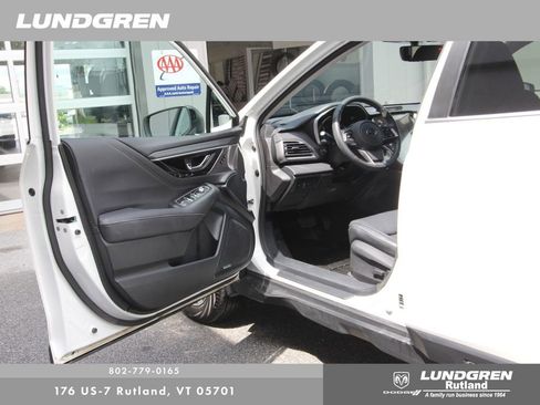 Used 2023 Subaru Outback Limited image 10