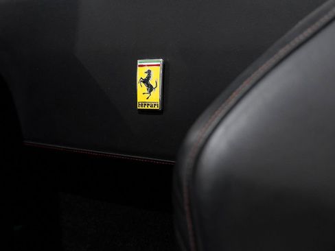 Used 2012 Ferrari 458 Spider RWD image 47