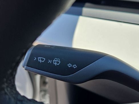 Used 2023 Tesla Model 3 Standard Range RWD image 24