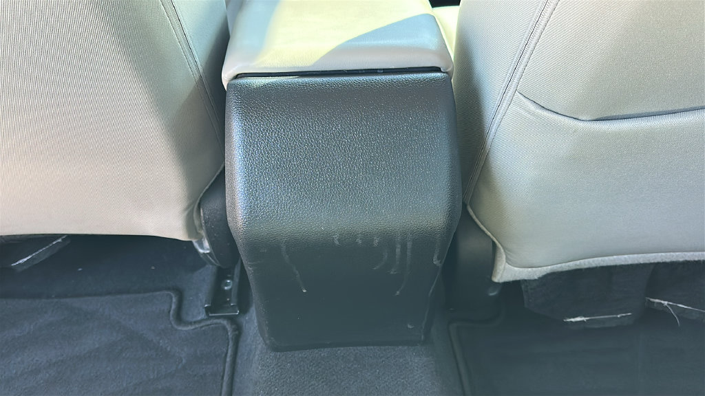 Used 2023 Honda Accord LX image 30