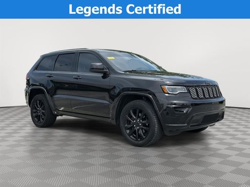 Used 2020 Jeep Grand Cherokee Altitude AWD/4WD image 1