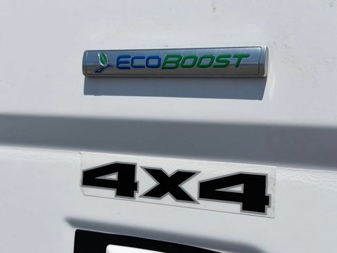 Used 2019 Ford Ranger XL w/ Equipment Group 101A Mid AWD/4WD image 8