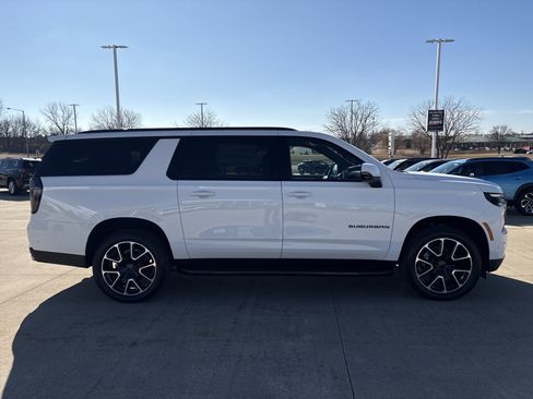 New 2026 Chevrolet Suburban RST w/ Advanced Technology Package image 8