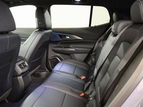 New 2026 Chevrolet Equinox EV LT image 27