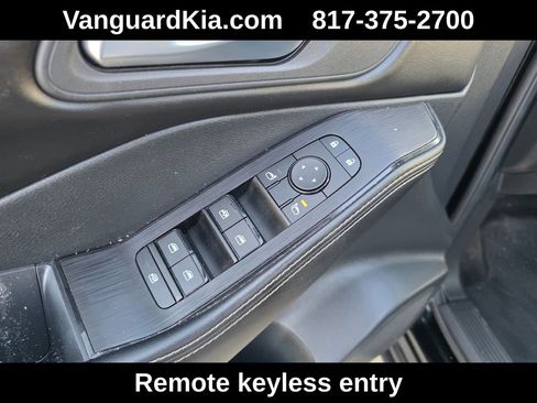 Used 2024 Nissan Rogue SV image 5