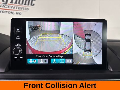 Used 2025 Honda Pilot Elite image 21