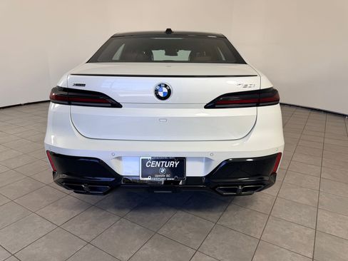 New 2026 BMW 760i xDrive w/ Executive Package AWD/4WD image 10