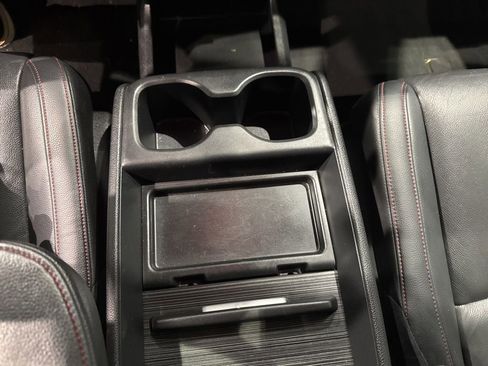 Used 2024 Honda Odyssey Sport image 16