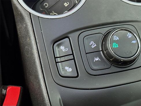Used 2020 GMC Terrain SLT w/ Preferred Package AWD/4WD image 23
