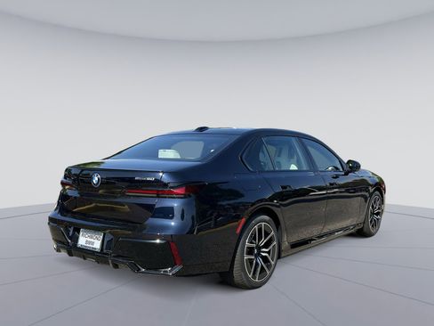 New 2025 BMW i7 eDrive50 w/ Executive Package image 5