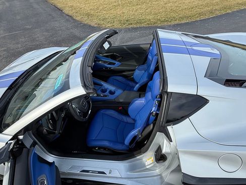 New 2026 Chevrolet Corvette Z06 w/ Stealth Interior Trim Package RWD image 16