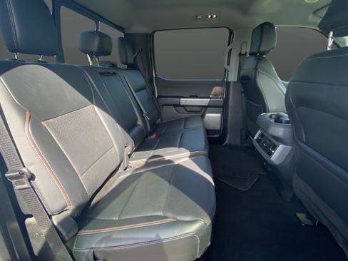 Used 2024 Ford F250 Lariat w/ Lariat Ultimate Package AWD/4WD image 24