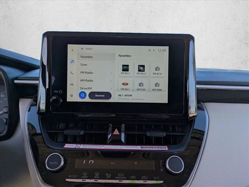 Used 2025 Toyota Corolla LE image 13