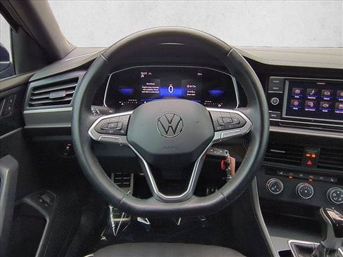 Used 2024 Volkswagen Jetta Sport FWD image 27