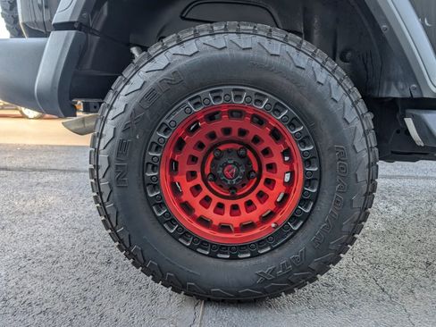 Used 2020 Jeep Wrangler Willys image 11