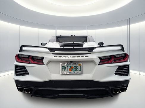 Used 2023 Chevrolet Corvette Stingray w/ Z51 Performance Package image 5