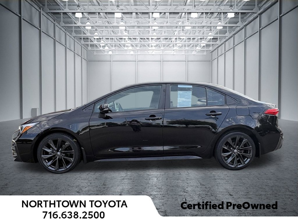 Used 2024 Toyota Corolla SE FWD image 3