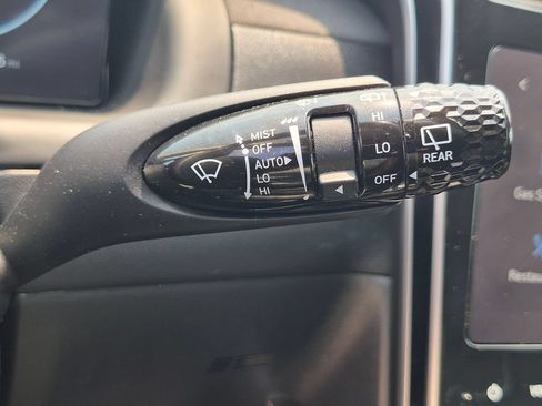 Certified 2024 Hyundai Tucson Limited AWD/4WD image 20