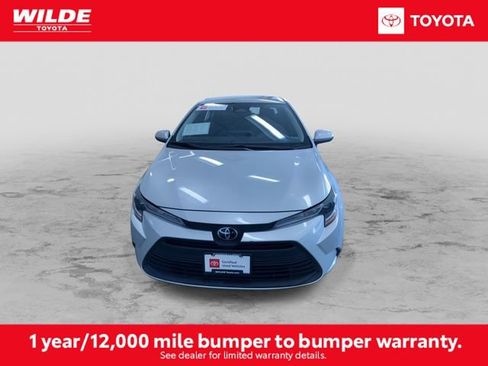 Certified 2025 Toyota Corolla LE image 4