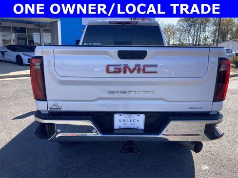 Used 2025 GMC Sierra 2500 SLT w/ SLT Premium Package image 5