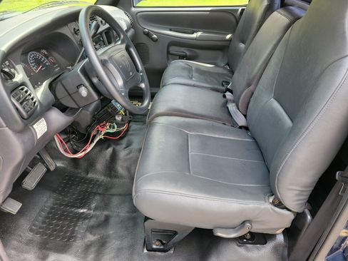 Used 2002 Dodge Ram 2500 Truck 2WD Regular Cab image 4