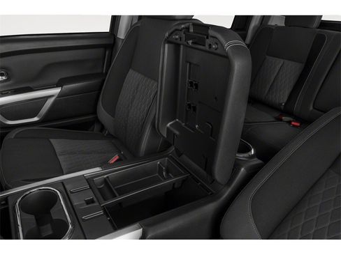 Used 2021 Nissan Titan SV w/ SV Convenience Package image 9