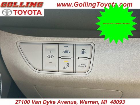 Used 2020 Genesis G70 2.0T Sport image 27