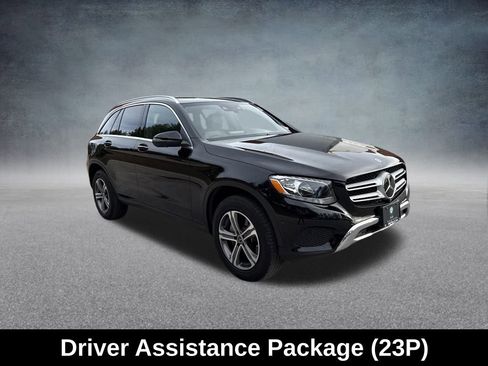 Used 2018 Mercedes-Benz GLC 300 4MATIC image 8