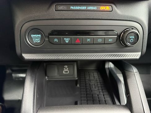 New 2025 Ford Bronco Sport Badlands image 17