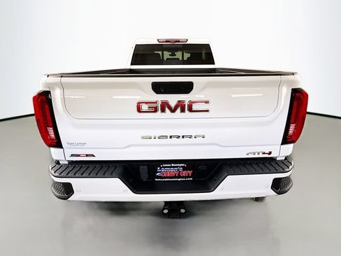 Used 2020 GMC Sierra 2500 AT4 w/ AT4 Premium Package AWD/4WD image 6