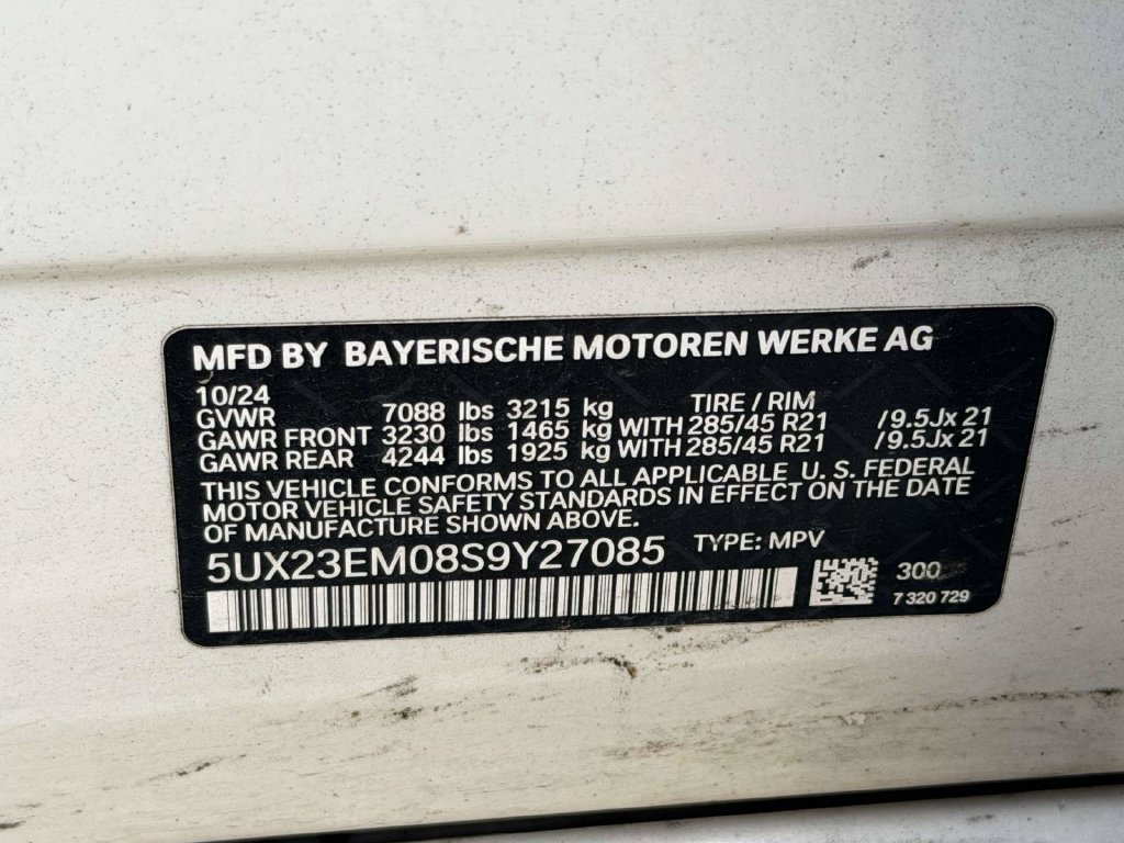 Used 2025 BMW X7 xDrive40i AWD/4WD image 31