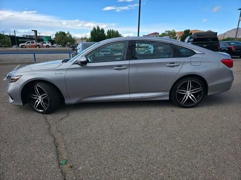 Used 2021 Honda Accord Touring image 10
