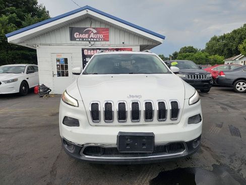 Used 2015 Jeep Cherokee Limited AWD/4WD image 3