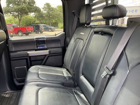 Certified 2021 Ford F250 Platinum w/ FX4 Off-Road Package AWD/4WD image 11