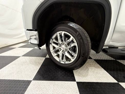 Used 2020 GMC Sierra 1500 SLT w/ SLT Premium Plus Package image 11