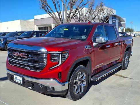 New 2026 GMC Sierra 1500 SLT image 28